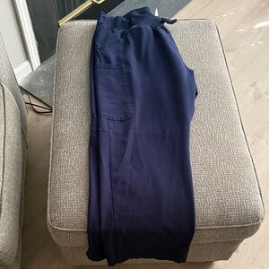 Figs Women’s Navy Blue Cargo Pants XLP petite